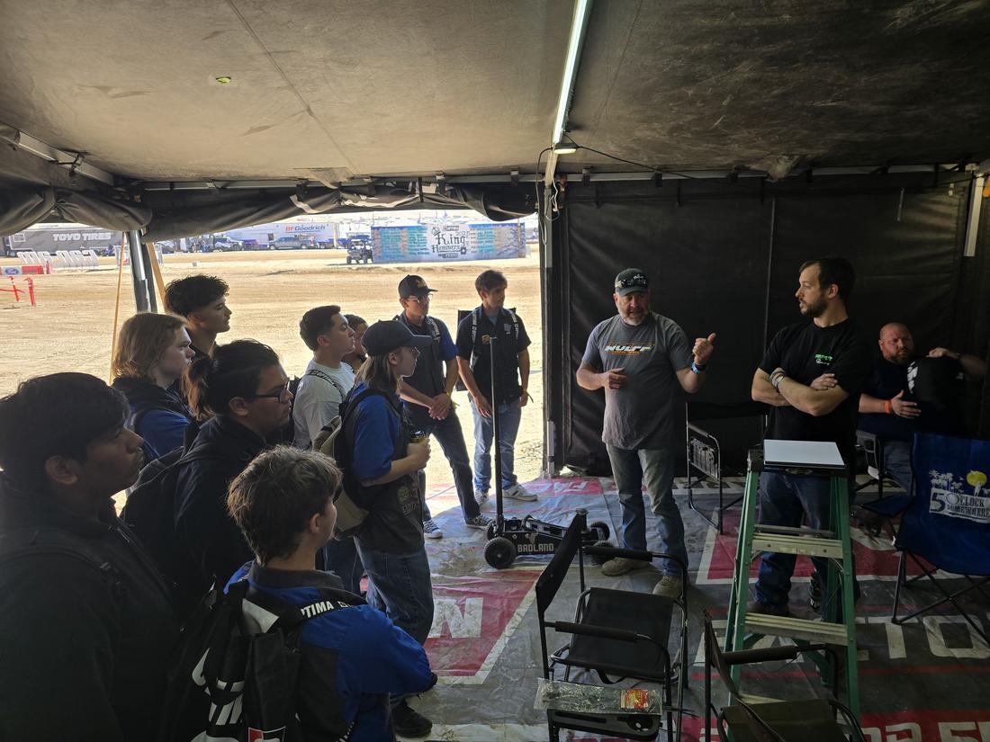Tent session with a race team