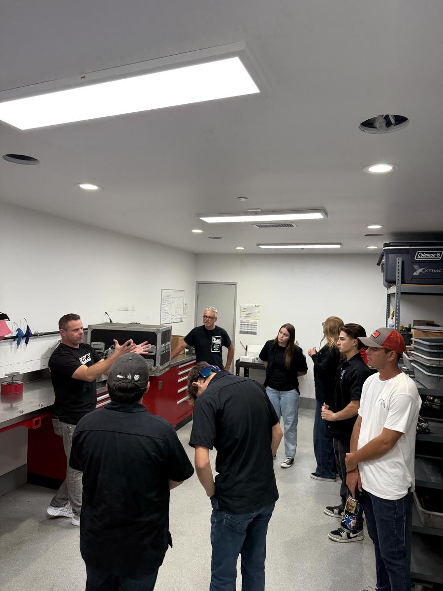 Fabricator Ryan Arciero talks shop with the group